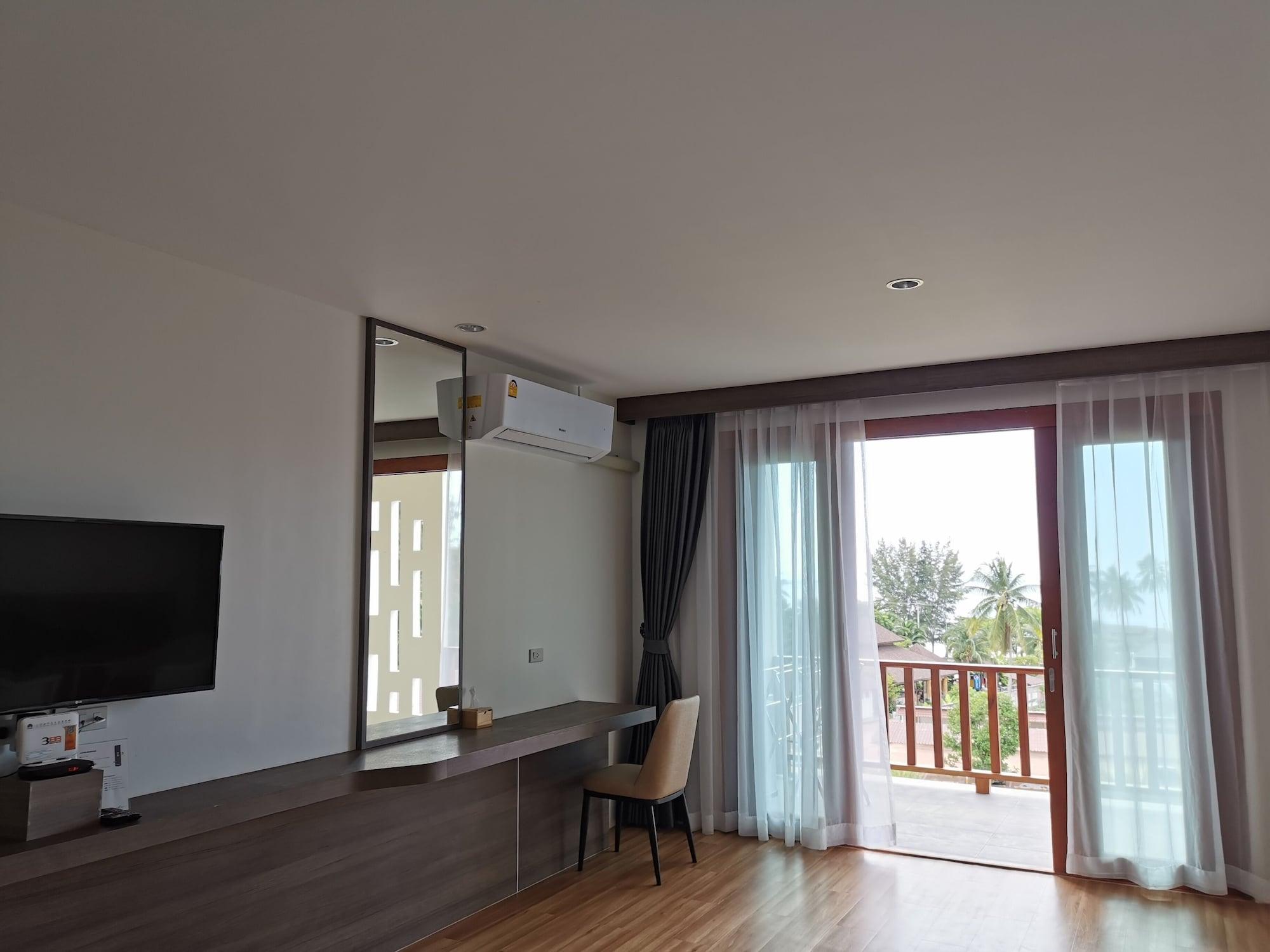 Nana Beach Hotel & Resort Pathiu Exteriér fotografie